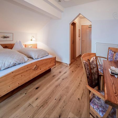 Landhotel Gasthof Zum Loewen Rodengo Buitenkant foto